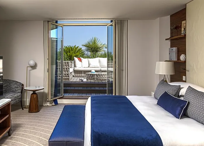 Hôtel Martinez, in The Unbound Collection by Hyatt